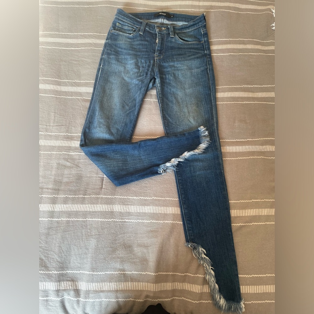 Perfect Jean to show off your new fall boots!